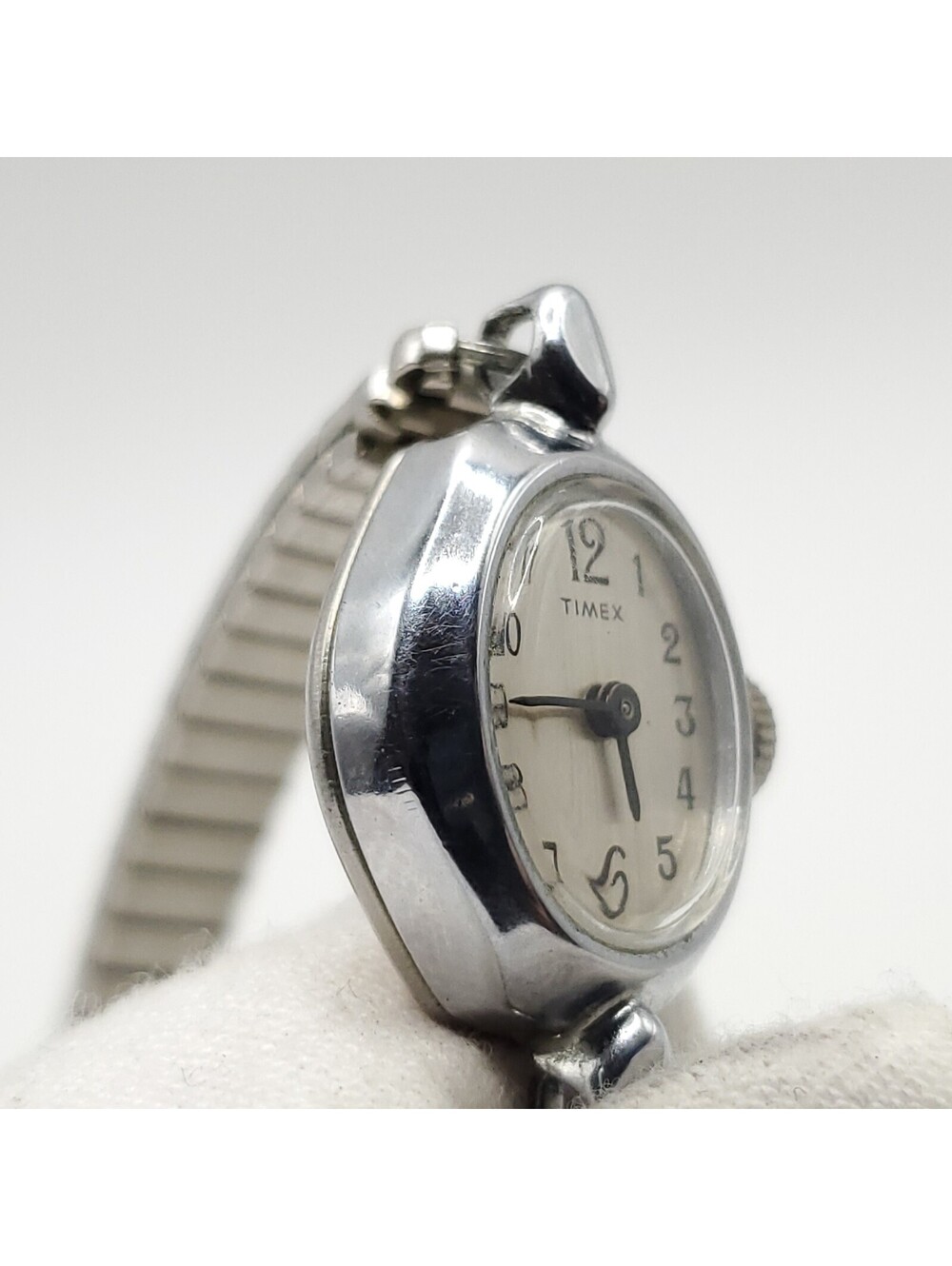 Vintage Timex Womens 17mm Mechanical Watch Expandable Band Running - Picture 10 of 13